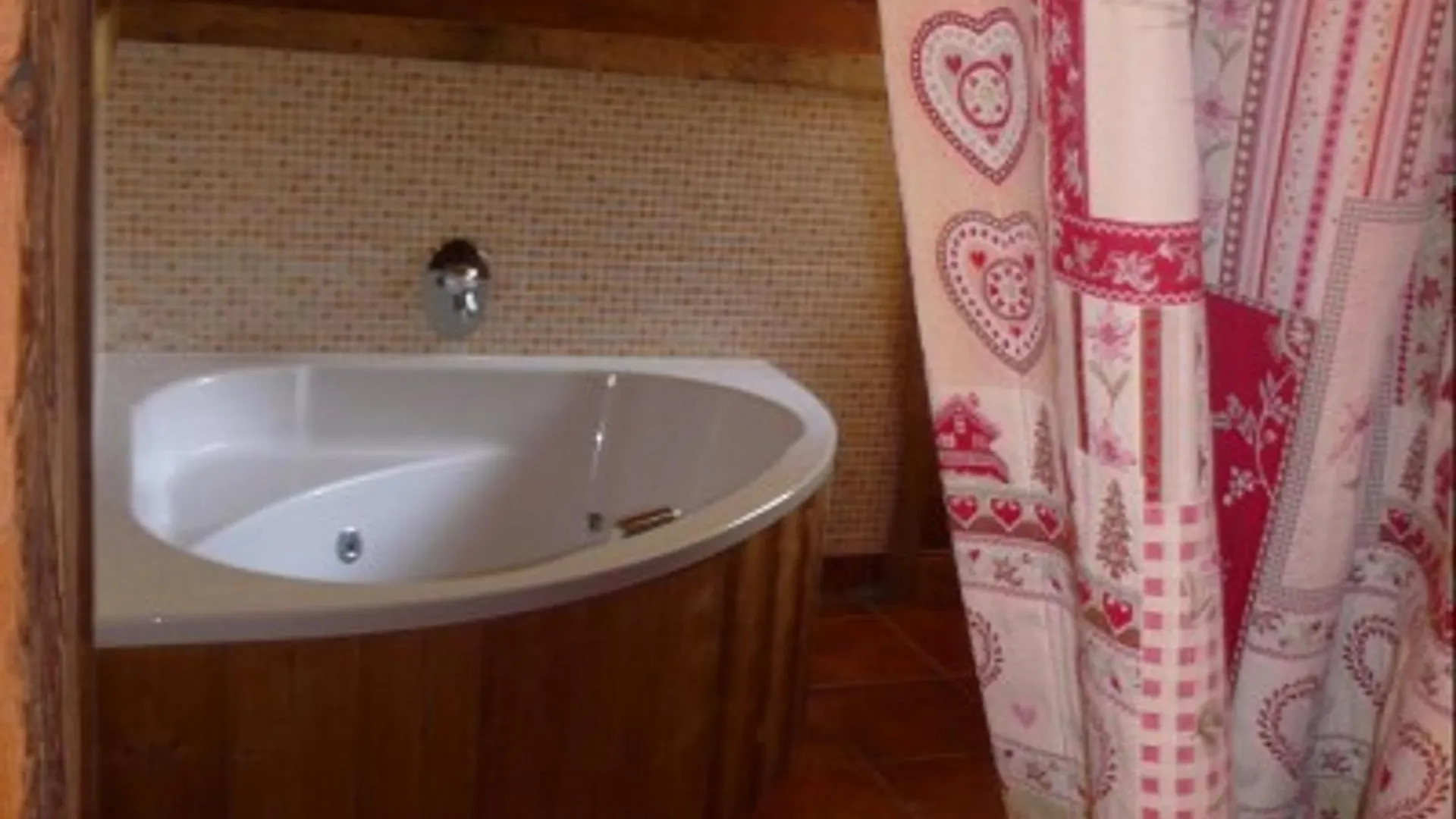 Appartement Montagnard Avec Sauna, Terrasse & Poele A Bois - Proche Pistes Et Commerces - Fr-1-467-87 Le Grand-Bornand 0*,  France