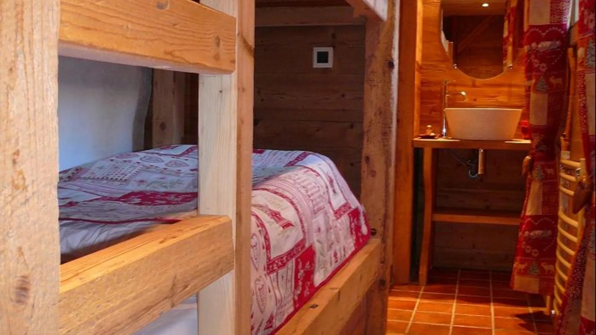 Apartment Appartement Montagnard Avec Sauna, Terrasse & Poele A Bois - Proche Pistes Et Commerces - Fr-1-467-87 Le Grand-Bornand